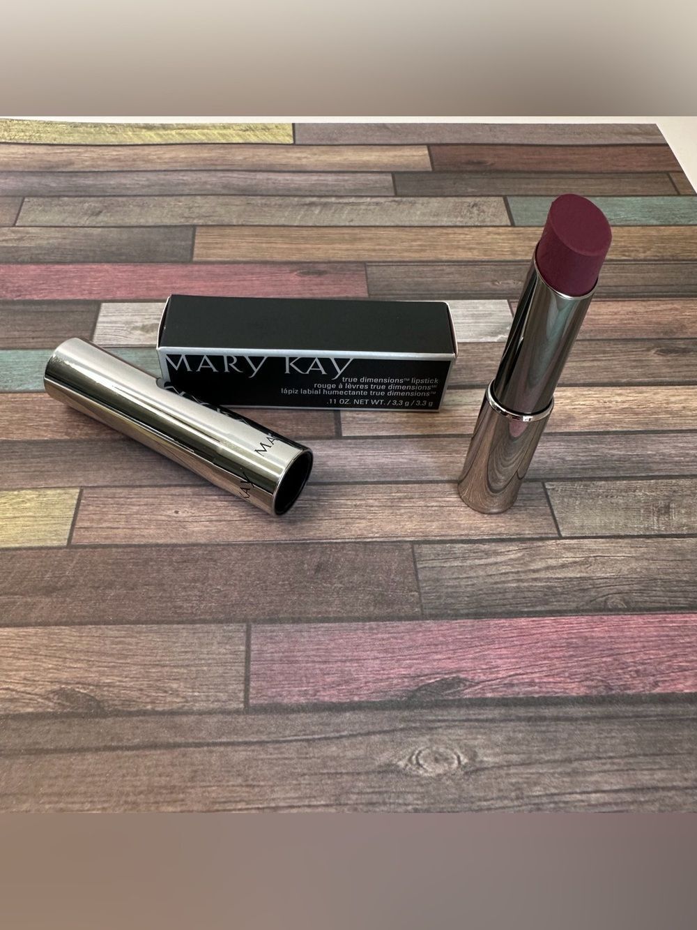 Mary Kay True Dimension Lipstick Mystic Plum NIB